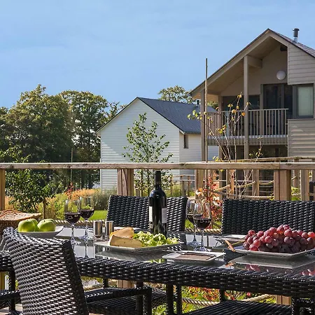 Holiday Home Golden Lakes Village.6 Holiday home *